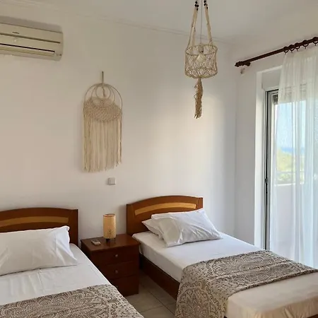 Cactus Apts. Apartman