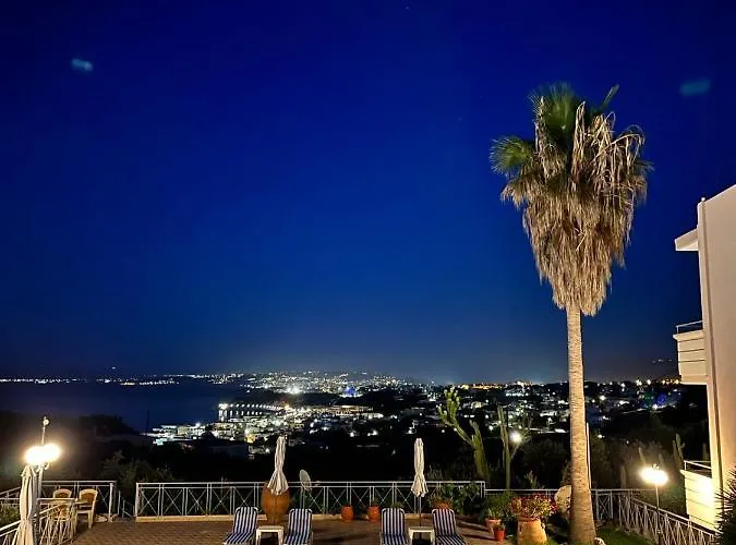 Cactus Apts. * Chania (Crete)